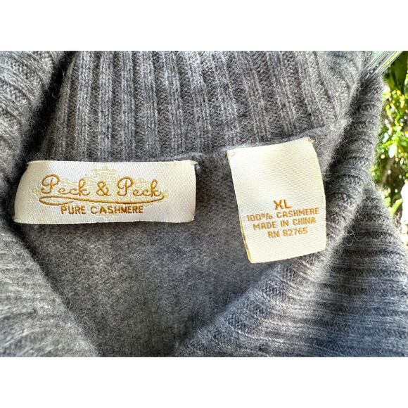 Peck & Peck Light Grey 100% Cashmere Long sleeve Turtleneck Sweater Size XL - Picture 2 of 5